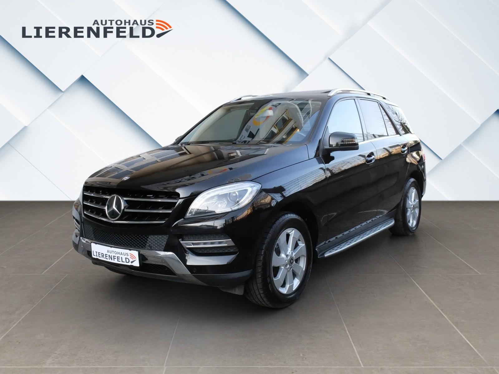 Mercedes-Benz ML 350 Mercedes Scheckheft
