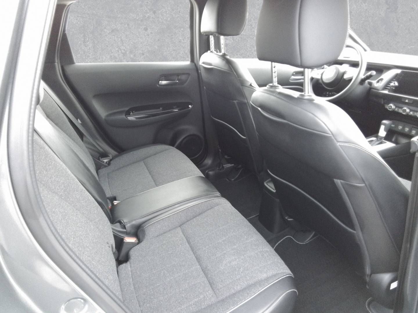 Fahrzeugabbildung Honda Jazz Hybrid 1.5 e CVT Elegance