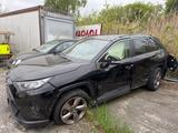 Toyota RAV 4 RAV4 Hybrid 4x2 Club - Toyota RAV 4 Unfallwagen