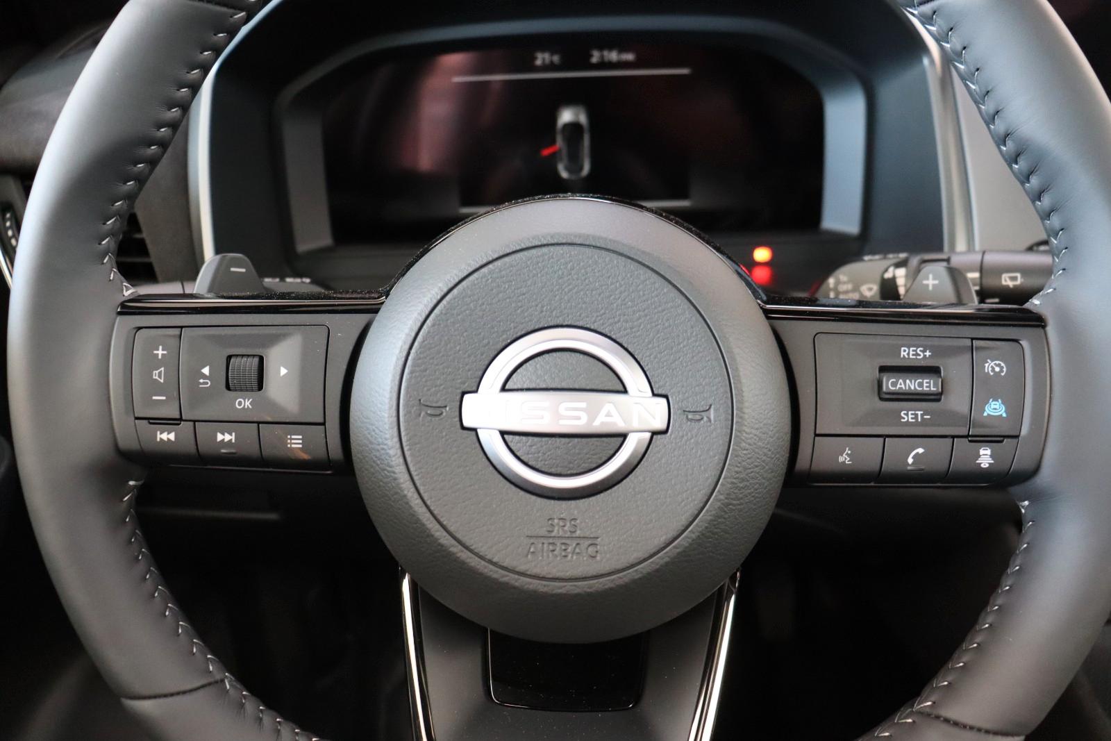Nissan Qashqai N-DESIGN 1.3 Pano Leder eHeck SOFORT, миниатюра 9