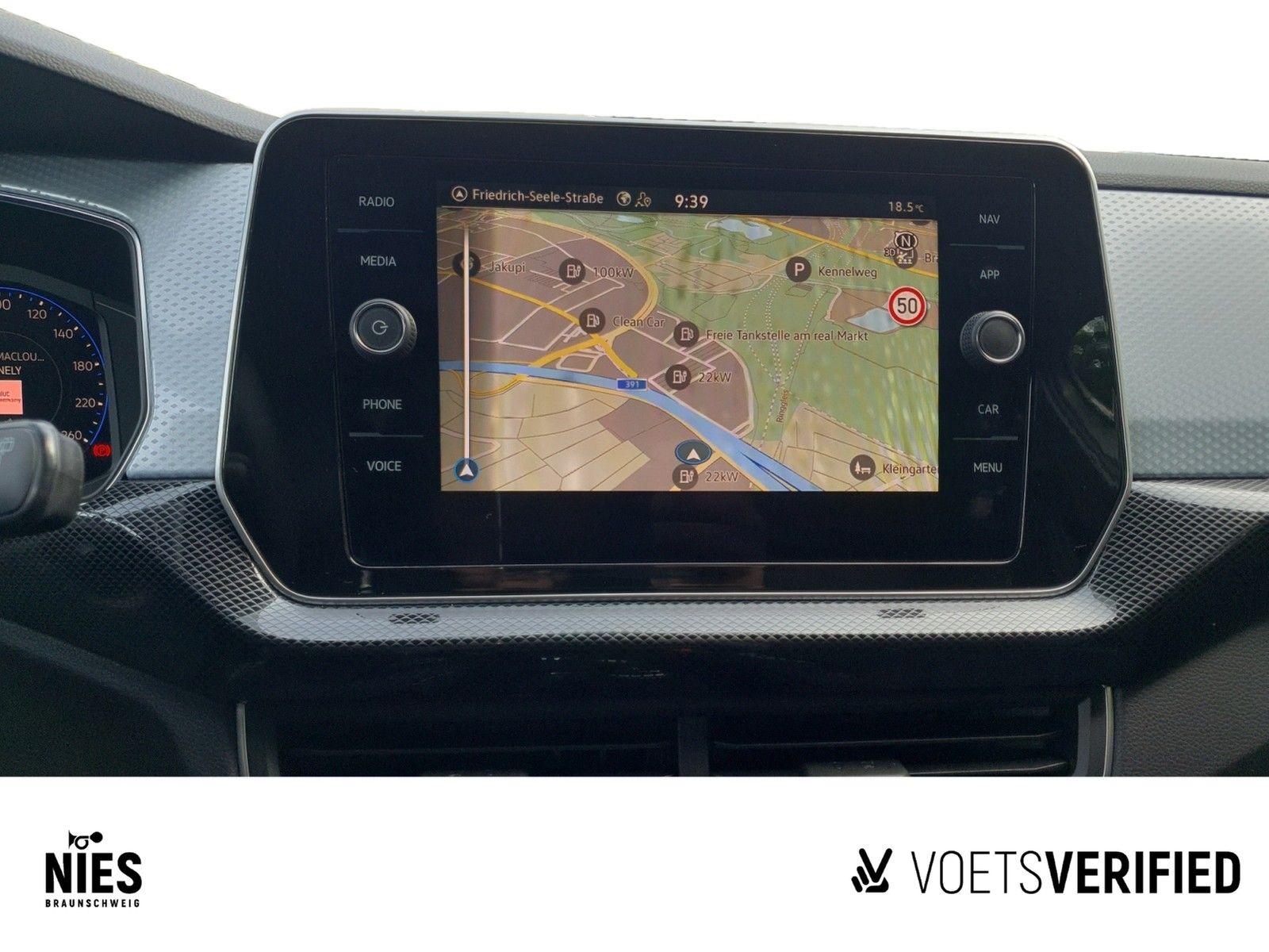 Volkswagen T-Cross - Bild 11