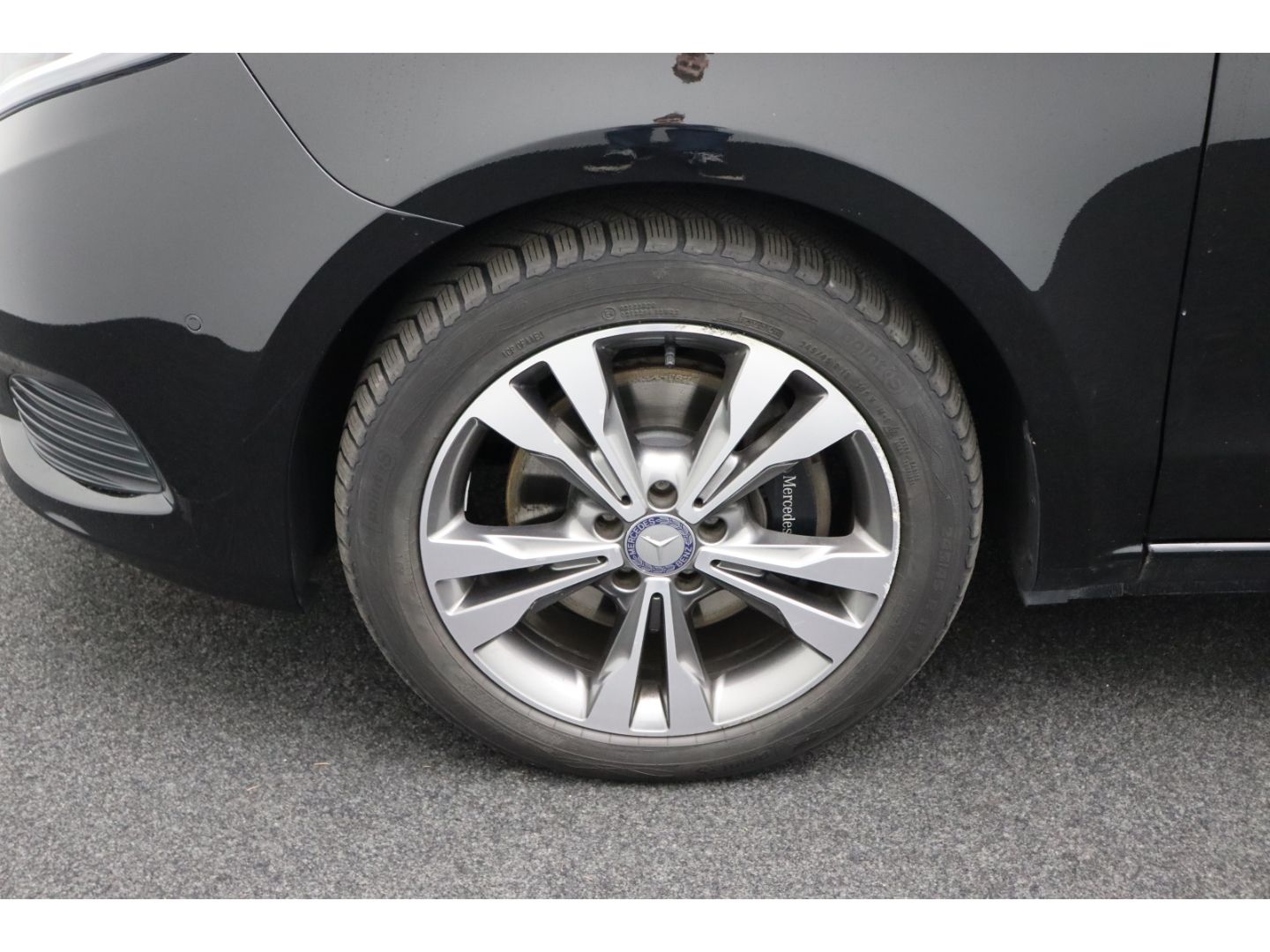 Fahrzeugabbildung Mercedes-Benz V 250 EDITION lang AHK LED Totwinkelassistent 3-