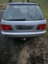 Audi A6 C4 Avant Quattro Schaltwagen - Audi A6 aus 1996: Kombi