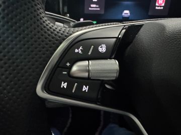Skoda Kodiaq 1.5 TSI  Selection AHK*Panodach*Matrix