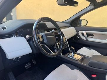 Land-Rover Discovery Sport - 8