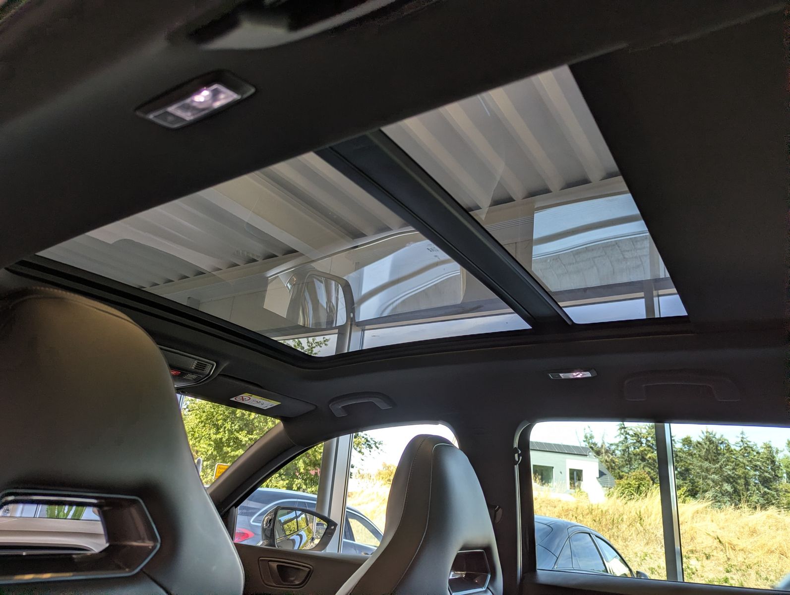 Fahrzeugabbildung CUPRA Ateca 1.5 TSI DSG Pano Dinamica ACC Cam AHK 19"