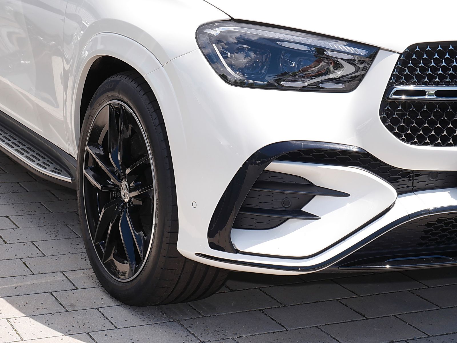 Mercedes-Benz GLE 450 d 4MATIC AMG Night Burmester Multi-Beam foto 4