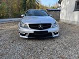 Mercedes-Benz C 63 AMG Performance Package - Mercedes-Benz: AMG Package