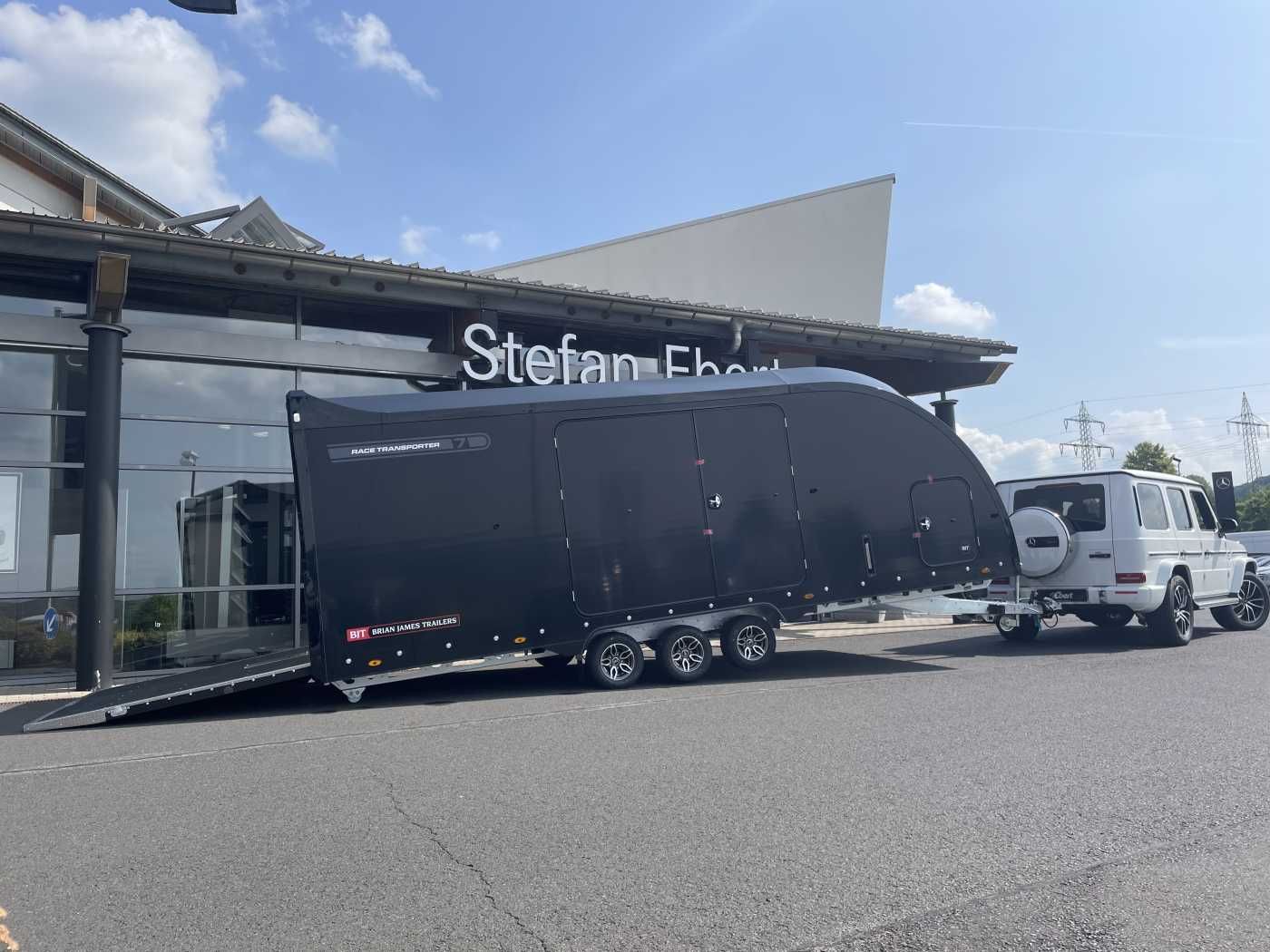 Fahrzeugabbildung Brian James Brian James Race Transporter 7 / 6,16 m 3.500 kg