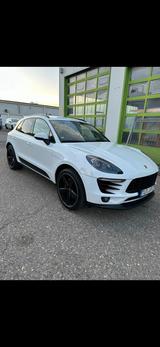 Porsche Schöner und gepflegter Porsche mit allen S... - Porsche Gebrauchtwagen in Villingen-Schwenningen