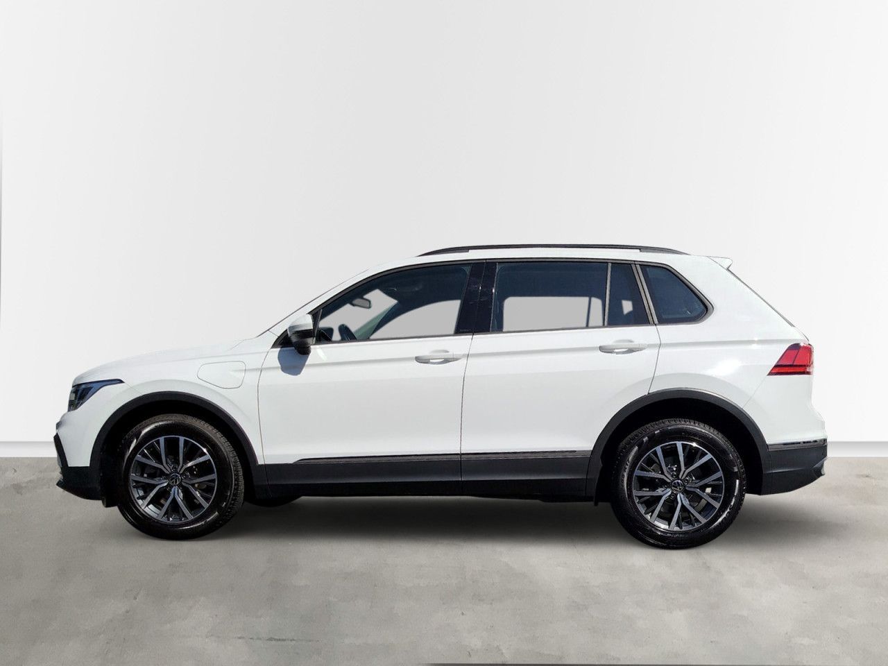 Fahrzeugabbildung Volkswagen Tiguan Life 1.4 eHybrid OPF 110 kW 6-Gang-DSG