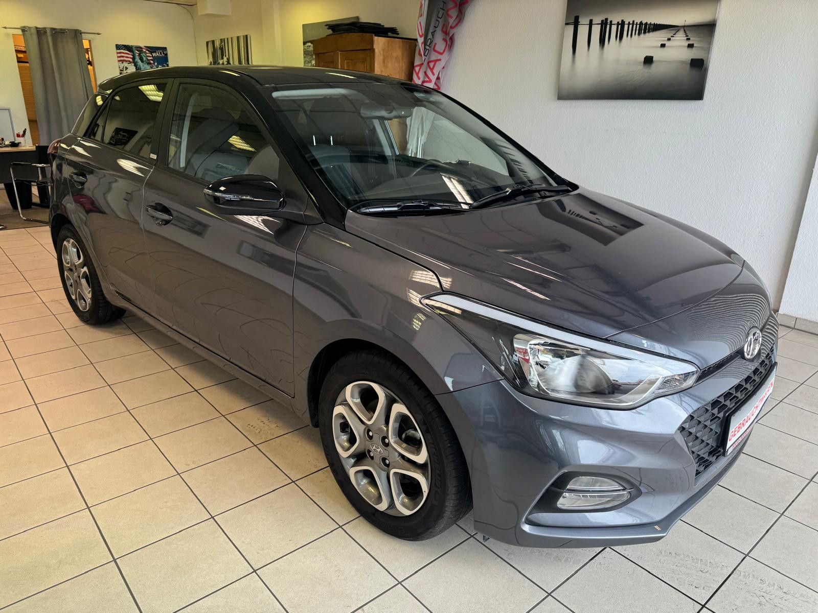 Fahrzeugabbildung Hyundai i20 YES! Plus /NAVI/KLIMA/KAMERA/SCHECKHEFT