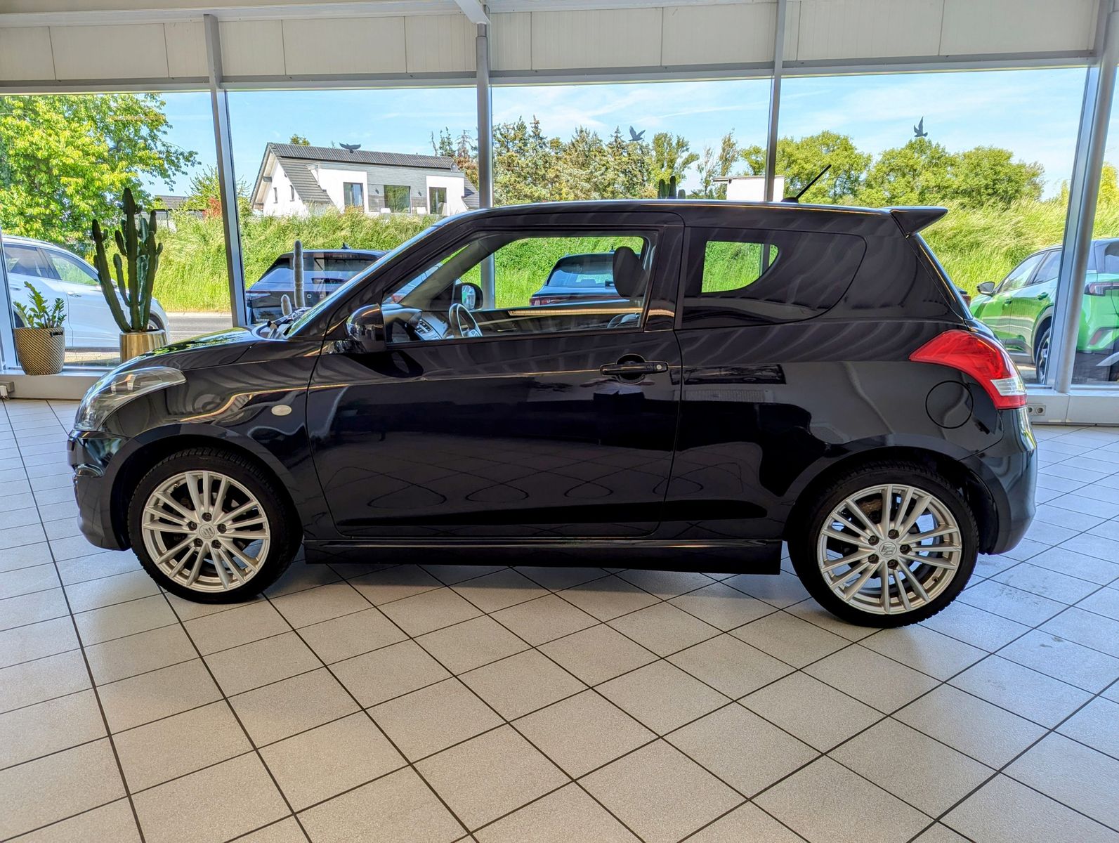 SUZUKI Swift 1.6 Sport 1.Hand Klima Bi-Xenon Tempomat - Image 4