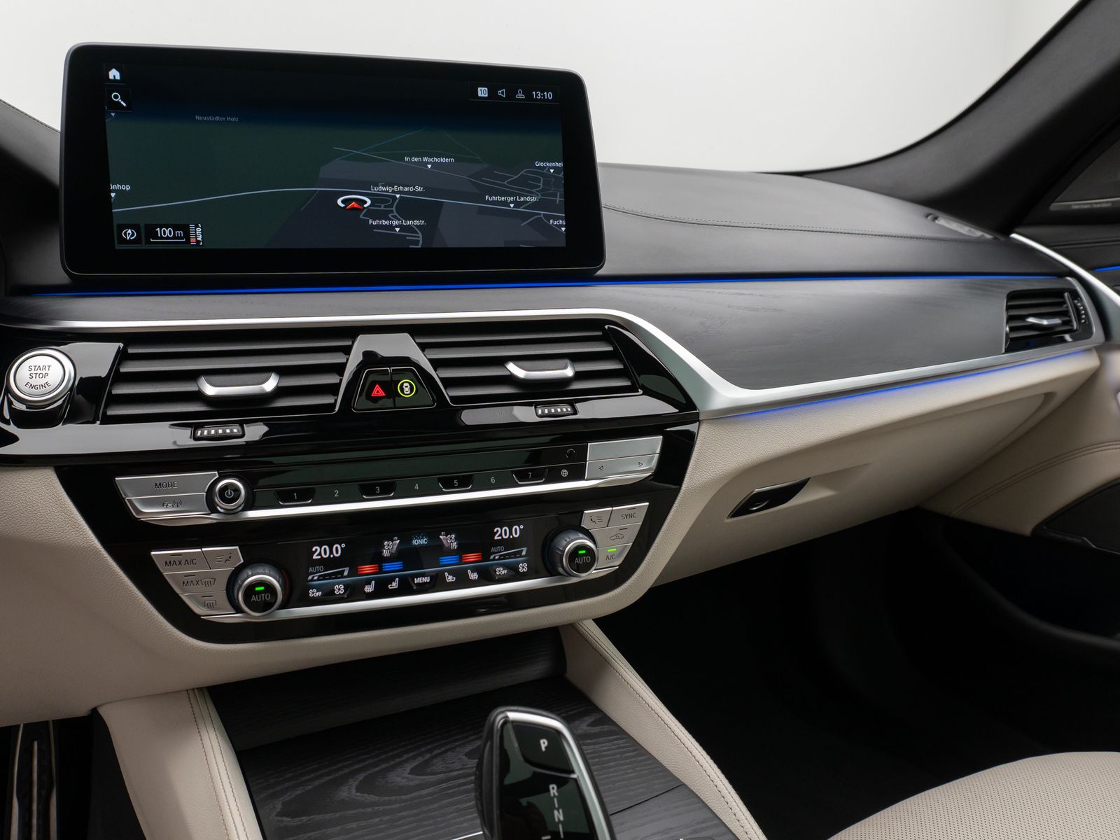 Fahrzeugabbildung BMW 540d xD M Sport Panorama Kamera Laser TV HUD H/K