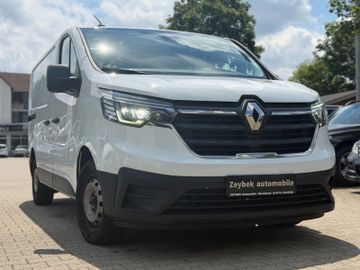 Renault Trafic - 2