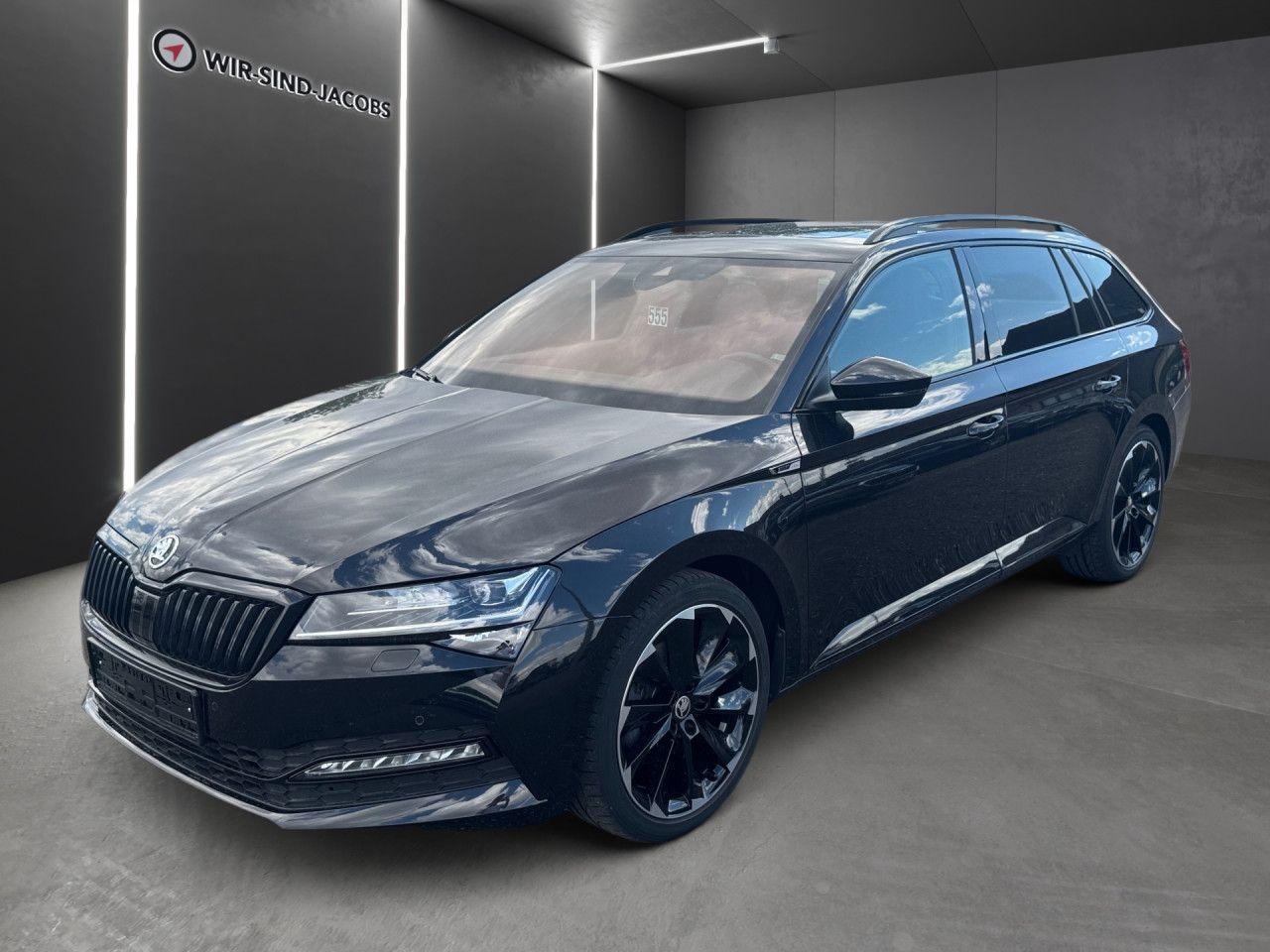 Skoda Superb Combi 1.5 TSI Sportline AHK ACC PANO