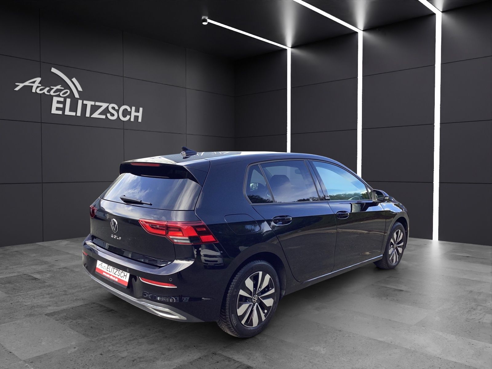 Fahrzeugabbildung Volkswagen Golf VIII TDI 1,99% DSG AHK ACC Kamera LED AID N