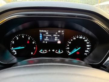 Ford Focus - 12