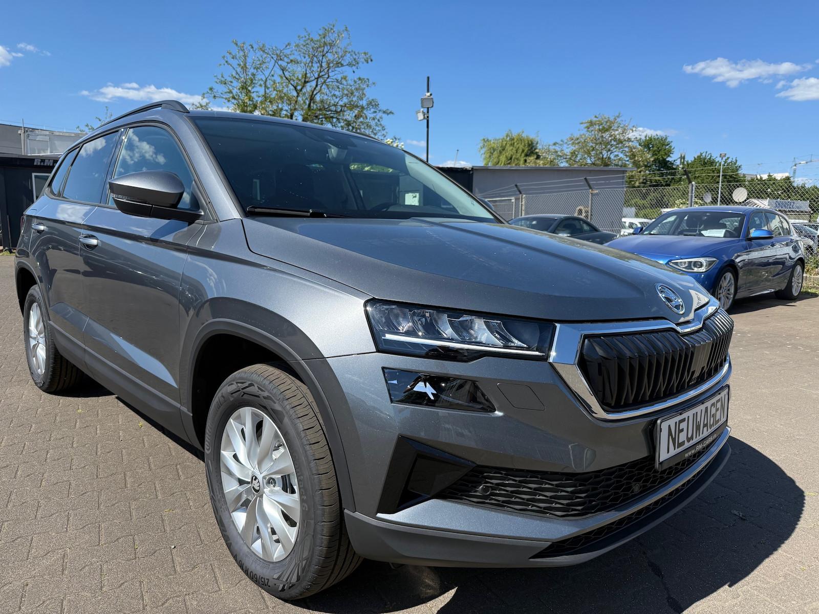 Skoda Karoq 1.5 TSI DSG Selection/Panorama/Kamera