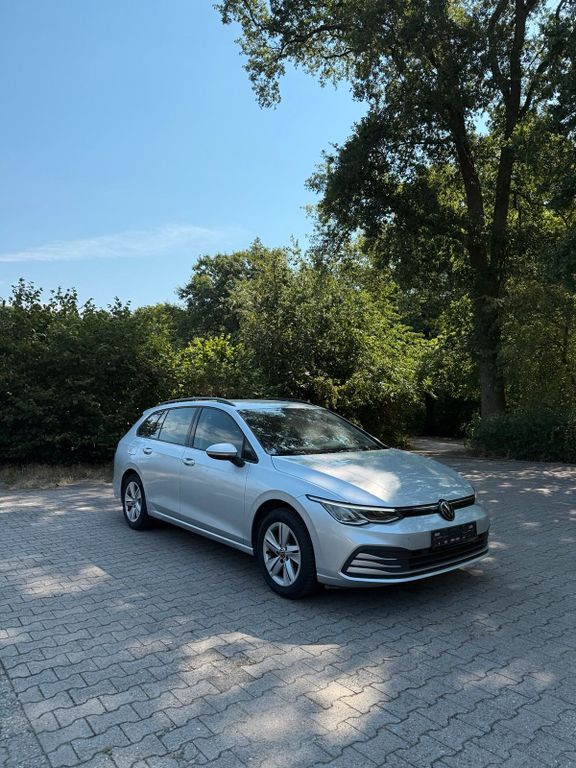 Image of Volkswagen Golf