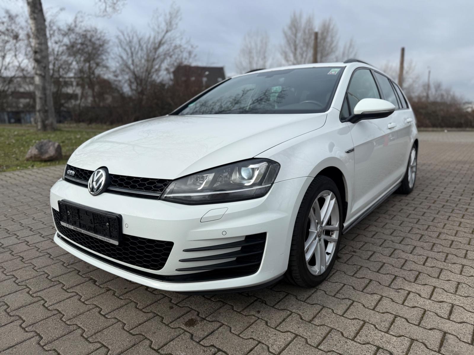 Volkswagen Golf VII Variant GTD BMT/STANDHEIZUNG/PANO