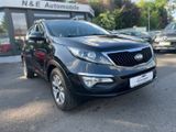 Kia Sportage 1.6 GDI 2WD *Pano*SHZ*Navi*Klima*Kam* - Kia in Augsburg