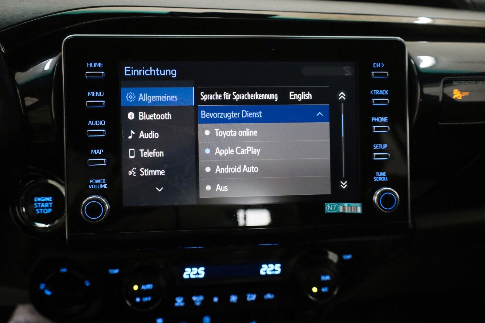 Fahrzeugabbildung Toyota Hilux 2.8 D-4D Invincible,Navi,ACC,  AHK
