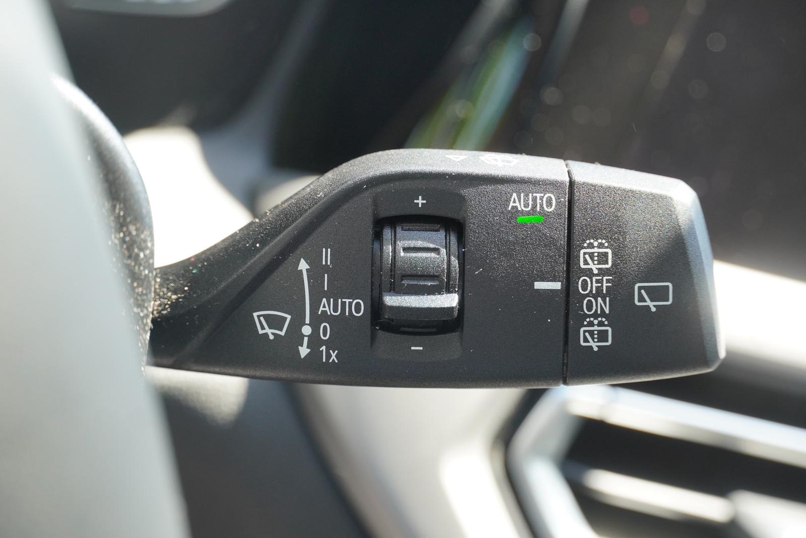 BMW 3 Series iA Touring Advantage Tempomat LED Navi DAB, миниатюра 18