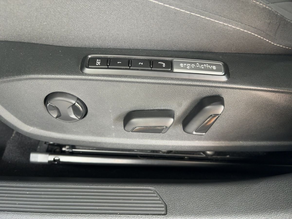 Volkswagen Golf - Bild 19