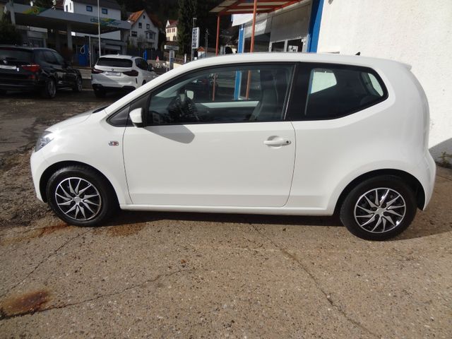 Fahrzeugabbildung Volkswagen up! move up!/Klima/Navi/69.500km/