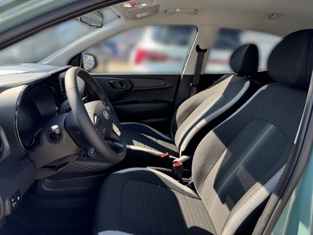 Fahrzeugabbildung Hyundai i10 FL (MY25) 1.2 Benzin (79 PS) 5-MT 2WD Trend,