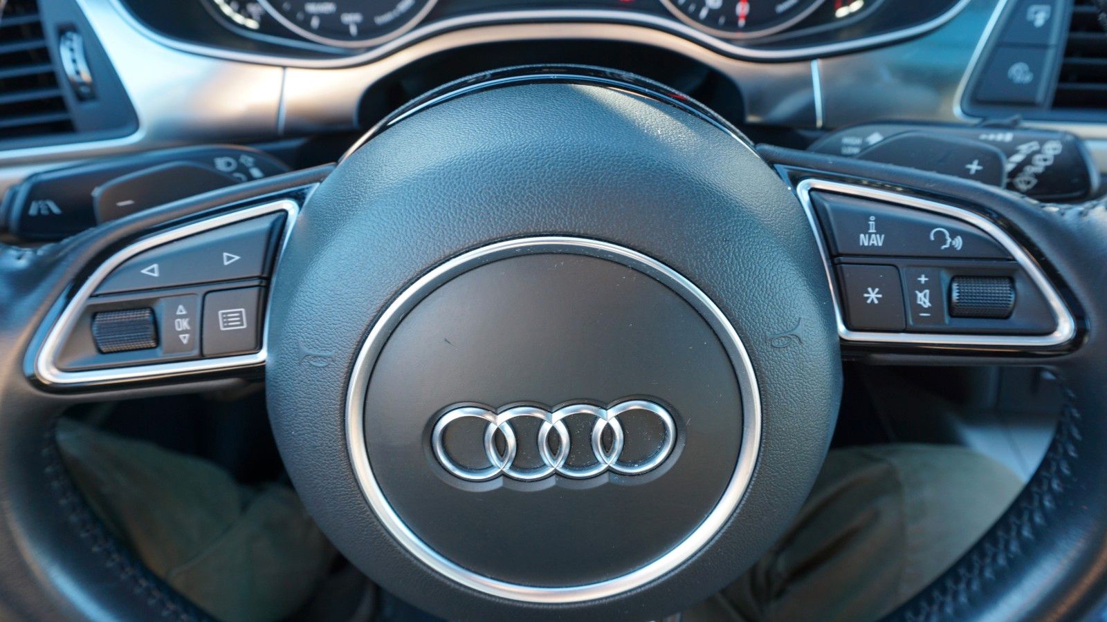 Fahrzeugabbildung Audi A6 Allroad quattro 3.0 TDI, Matrix-LED, Pano,AHK