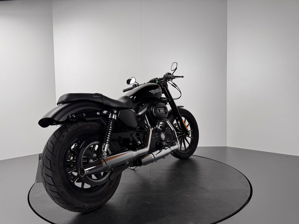 Fahrzeugabbildung Harley-Davidson XL 883 IRON *REIFEN  NEU *SEHR GEPFLEGT