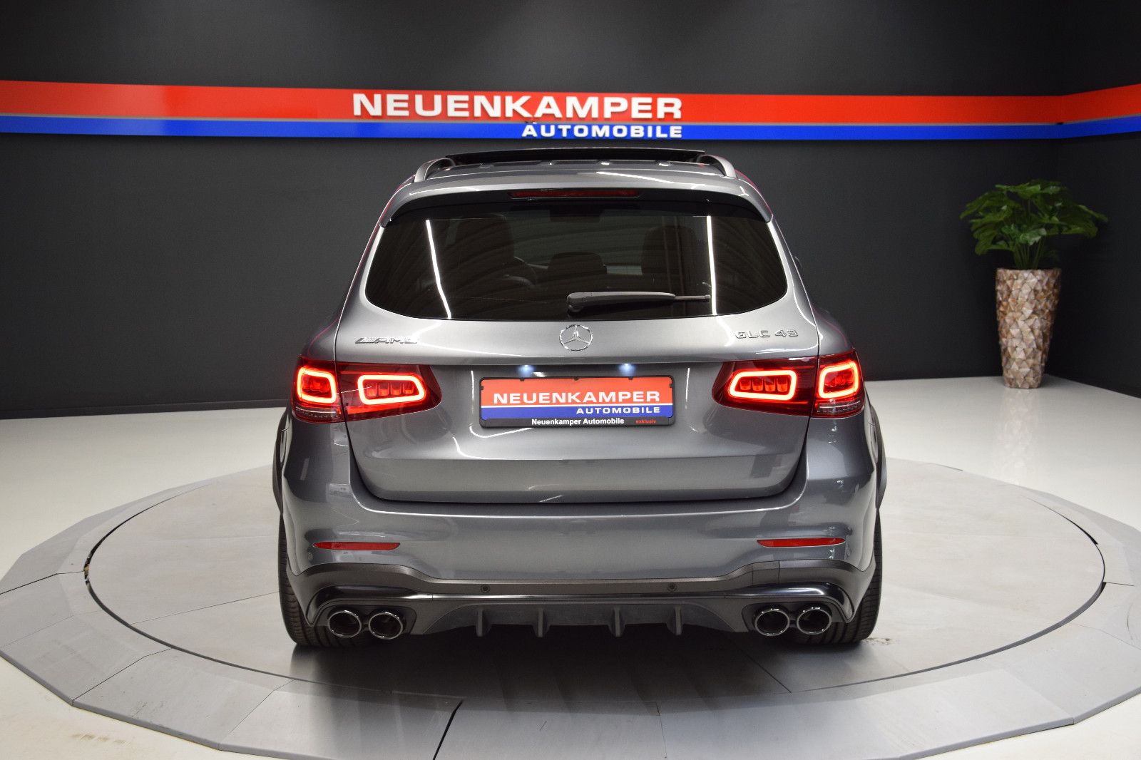 Fahrzeugabbildung Mercedes-Benz GLC 43 AMG 4Matic Pano