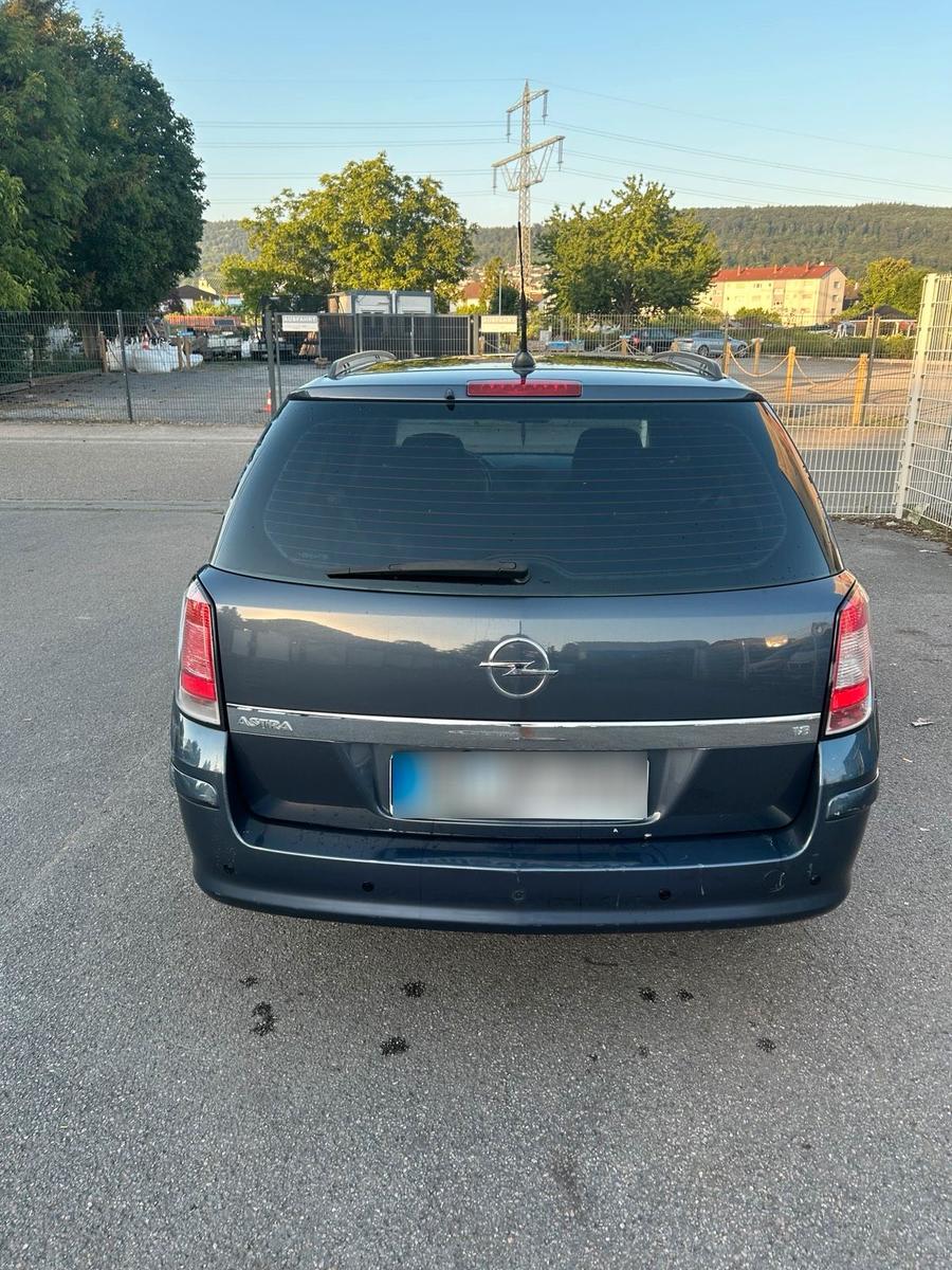 Opel Astra 2006 — photo 6