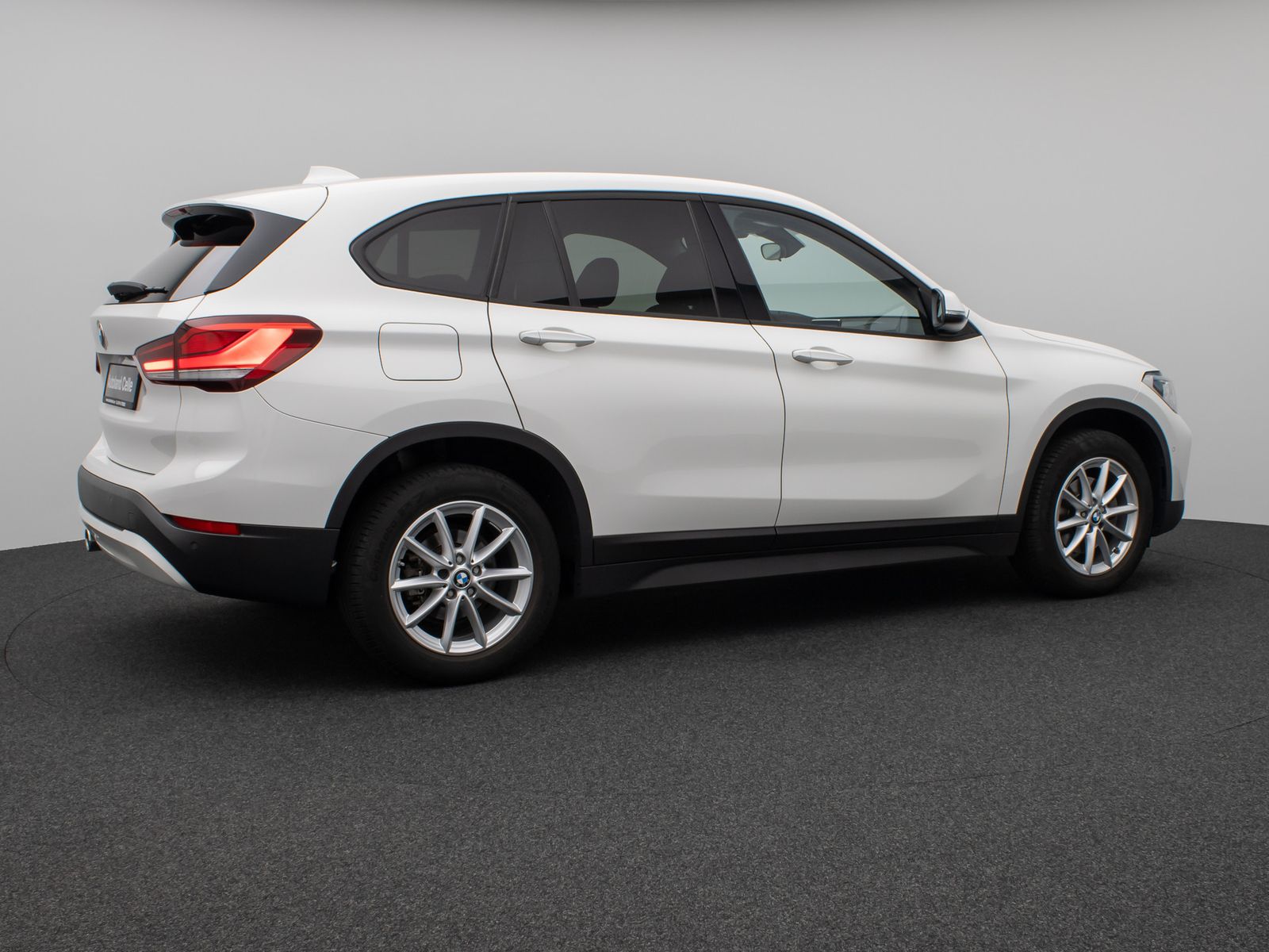 Fahrzeugabbildung BMW X1 sD18i DAB Navi Parkassist Geschwindigkeitsreg