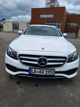 Mercedes-Benz Hier verkaufe ich mein Mercedes E klasse 220 - Mercedes-Benz: Mein