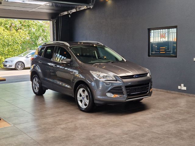 Ford Kuga 2.0 TDCI 4x4 SYNC*TEMPOMAT*AHK*SHZG*KLIMA*