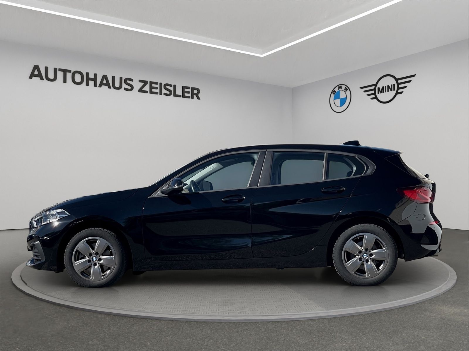 BMW 118i Automatik Navi Sitzheizung LED DAB foto 4