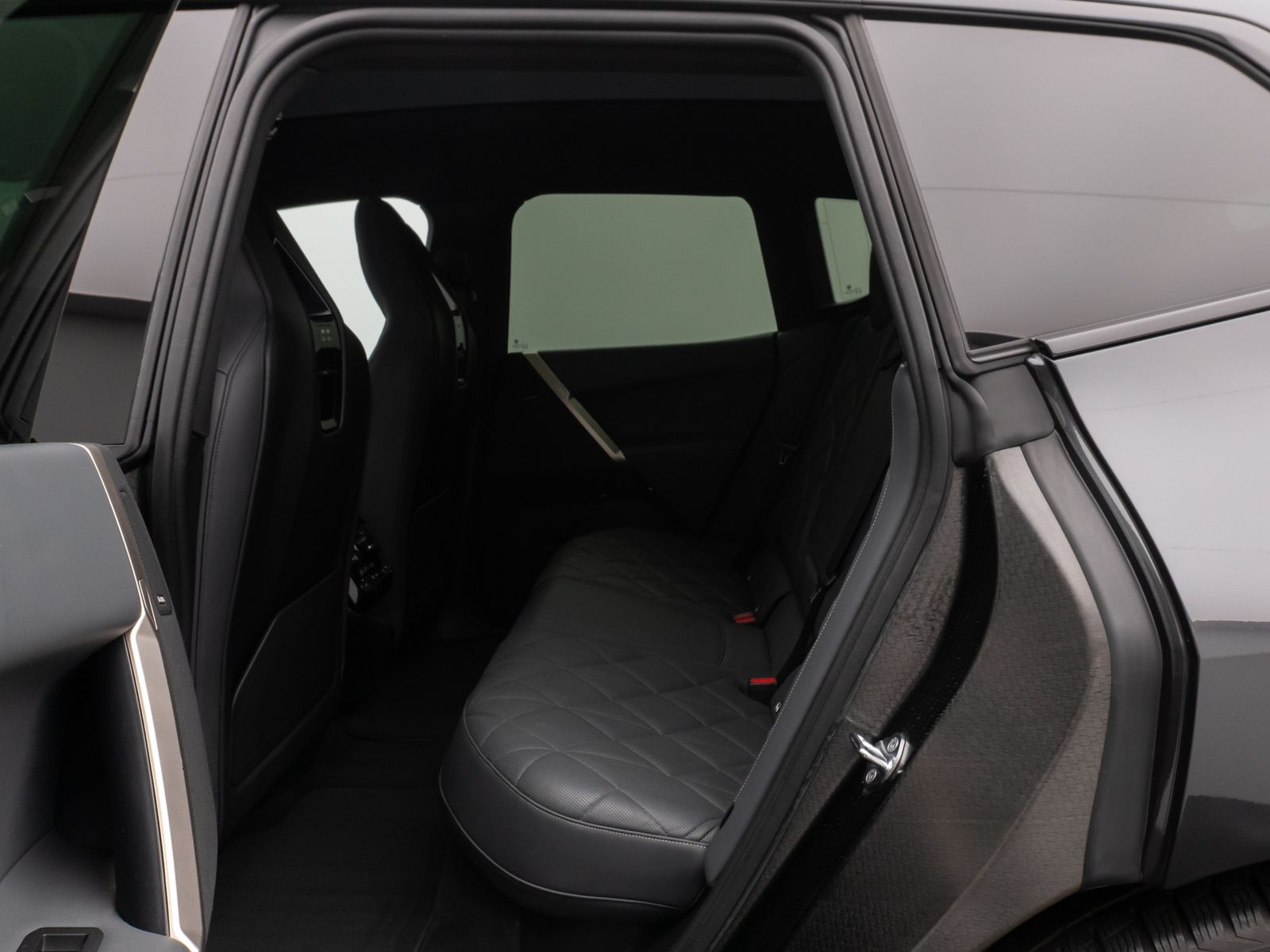 Fahrzeugabbildung BMW iX xD40 Panorama 360°DAB H/K Laser ACC AHK Sport