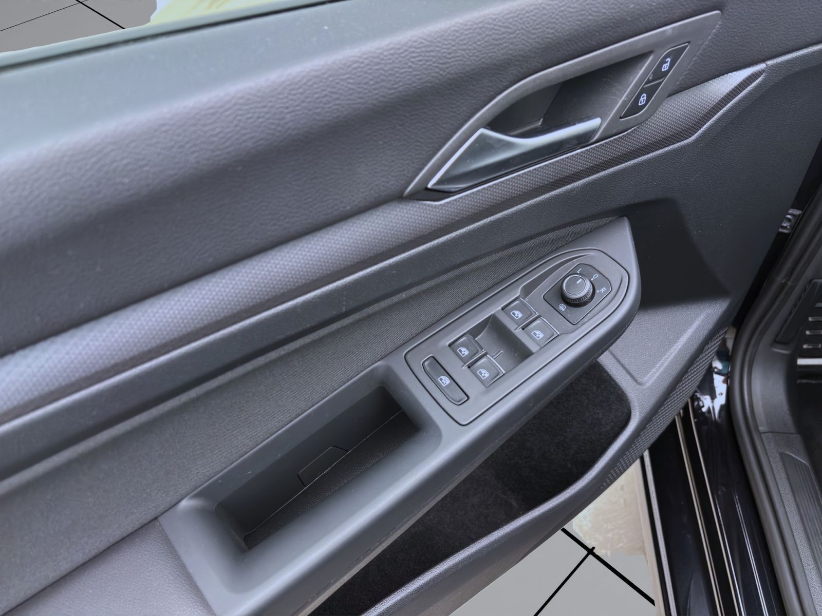 Volkswagen Golf - Bild 11