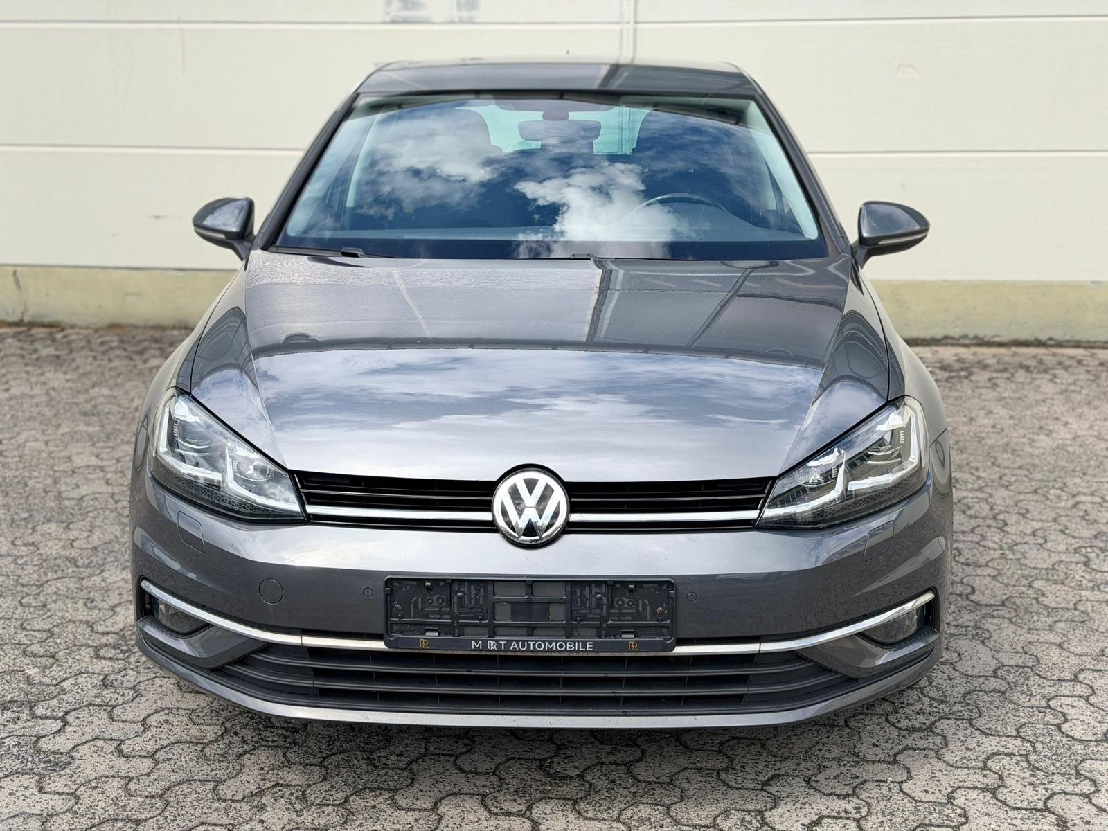 Volkswagen Golf VII Lim. Highline BMT/Start-Stopp*LED*SHZ*