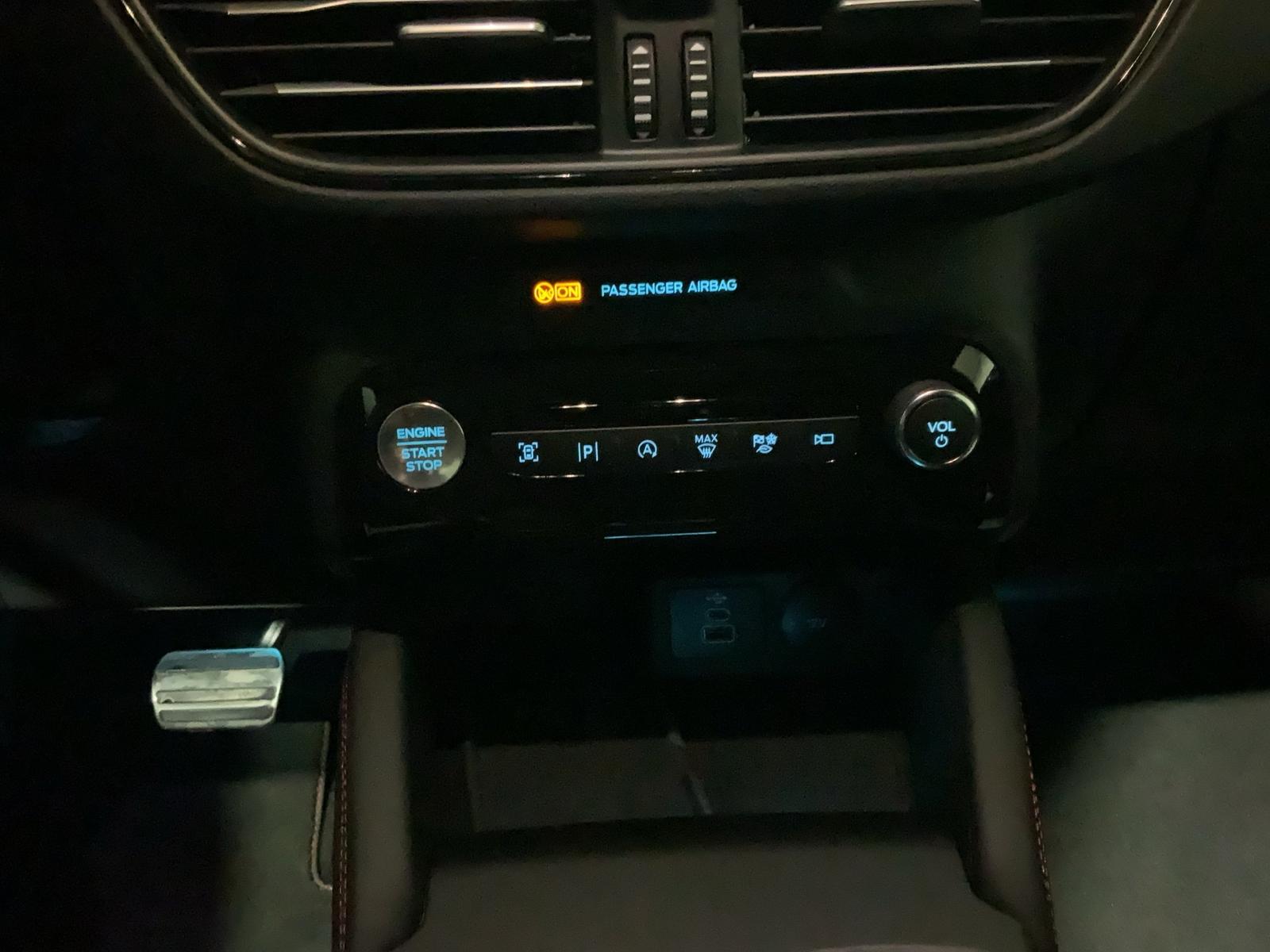 Ford Kuga ST-Line X Aut.*360GRAD*LED-MATRIX*NAVI*GRA*