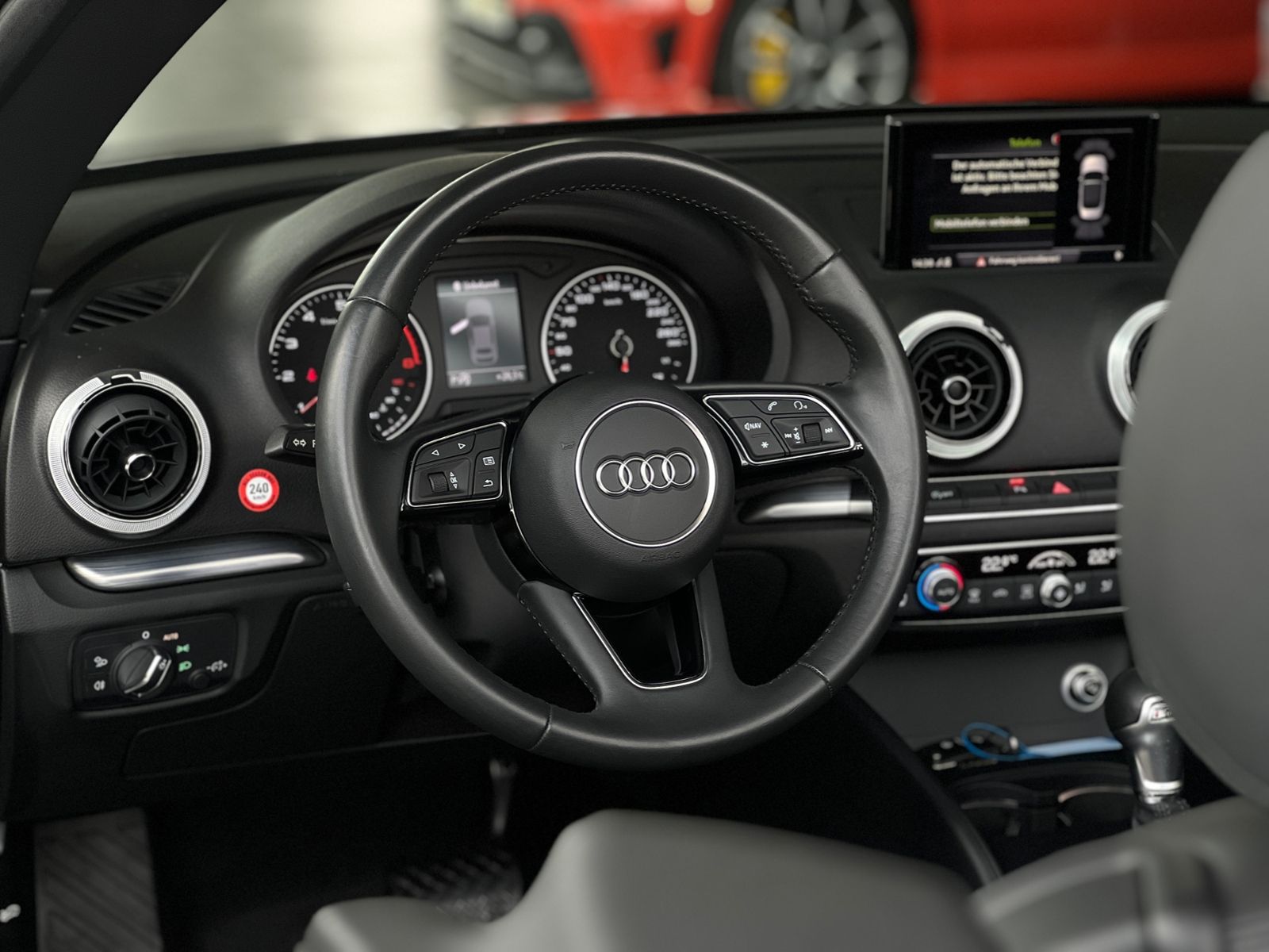 Fahrzeugabbildung Audi A3 Cabriolet  design 35 TFSI S tronic NAVI GRA S
