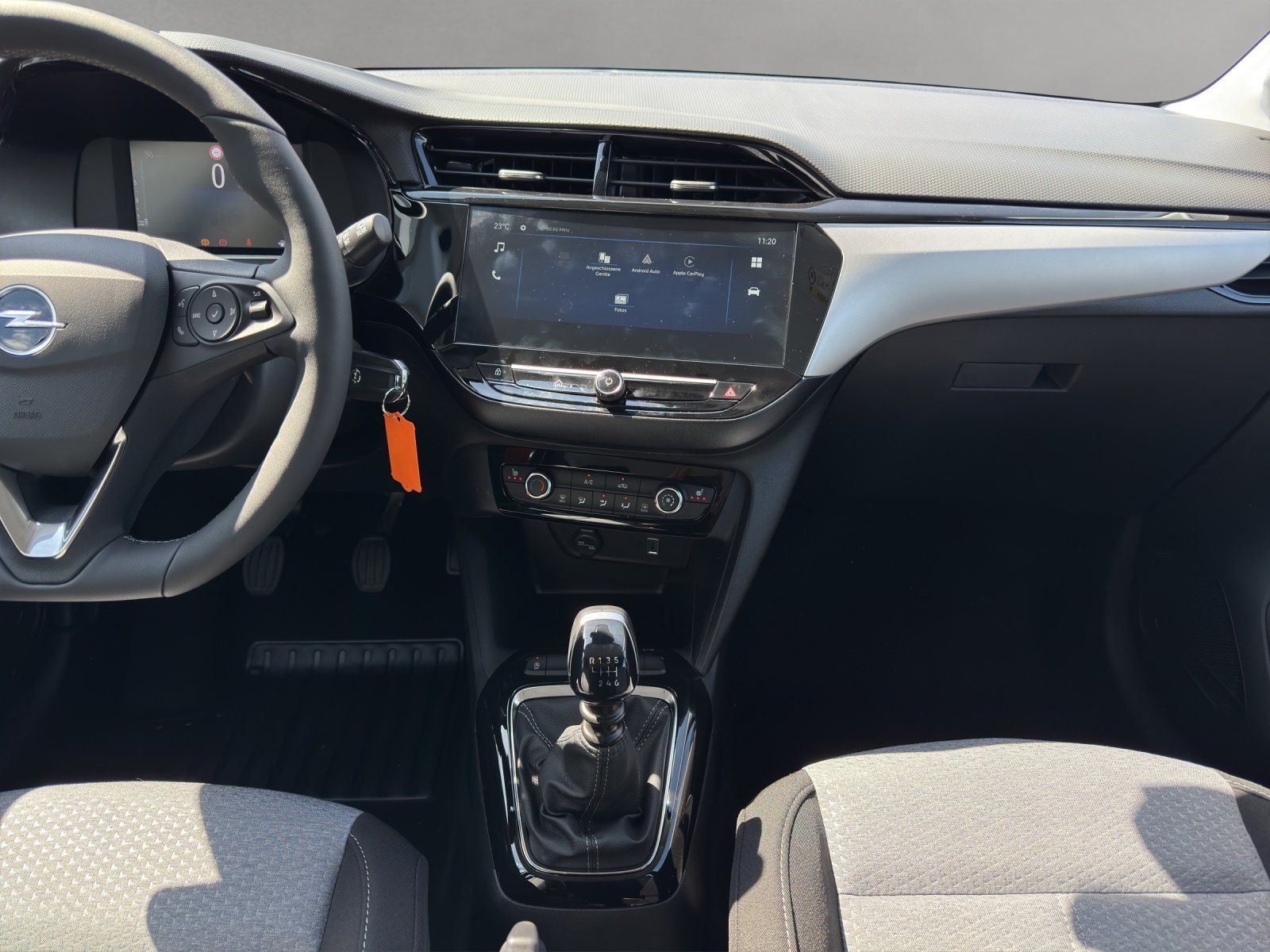 Fahrzeugabbildung Opel Corsa F 1.2 Turbo Edition TECH-PAKET/KAMERA/SHZ/