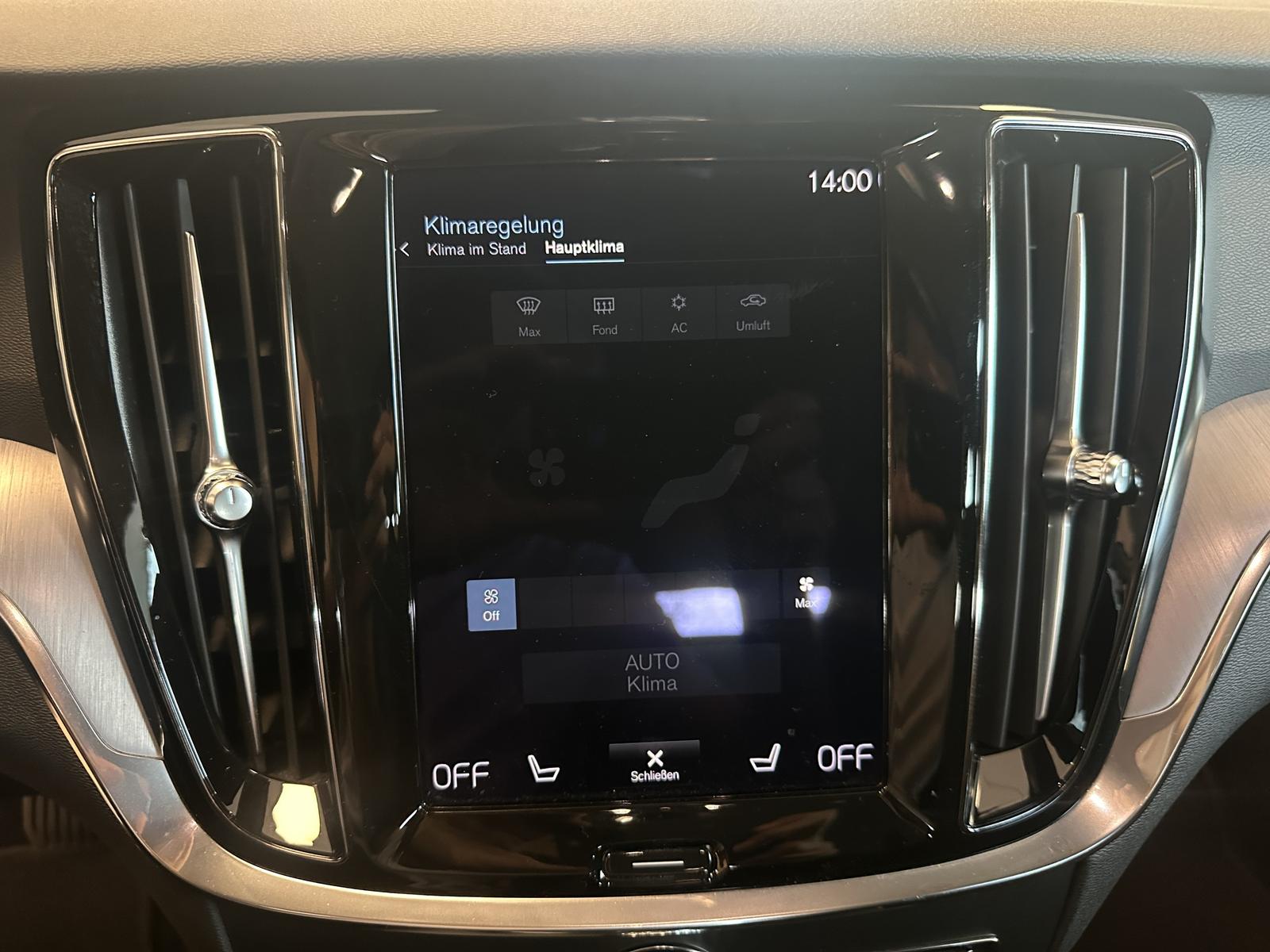 Volvo V60 AWD*PlugInACC*adapt.Licht*CAM*SHZ*1hand*Navi, миниатюра 19