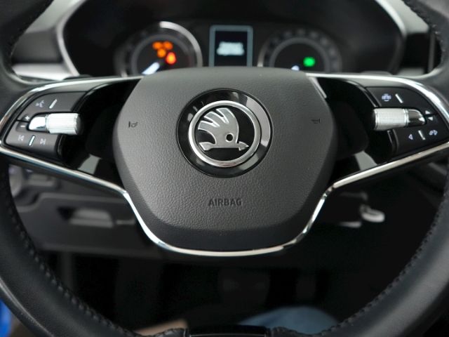 Fabia AMBITION TSI DSG+LED+NAVI+SITZHEIZUNG+FRON