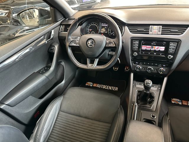 Skoda Octavia Combi RS *BiXenon*Navi*AHK*