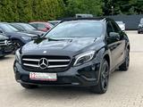Mercedes-Benz GLA250 7G-DCT URBAN Score-AMG ALU-PANODACH-R.CAM - Mercedes-Benz: Geländewagen, AMG