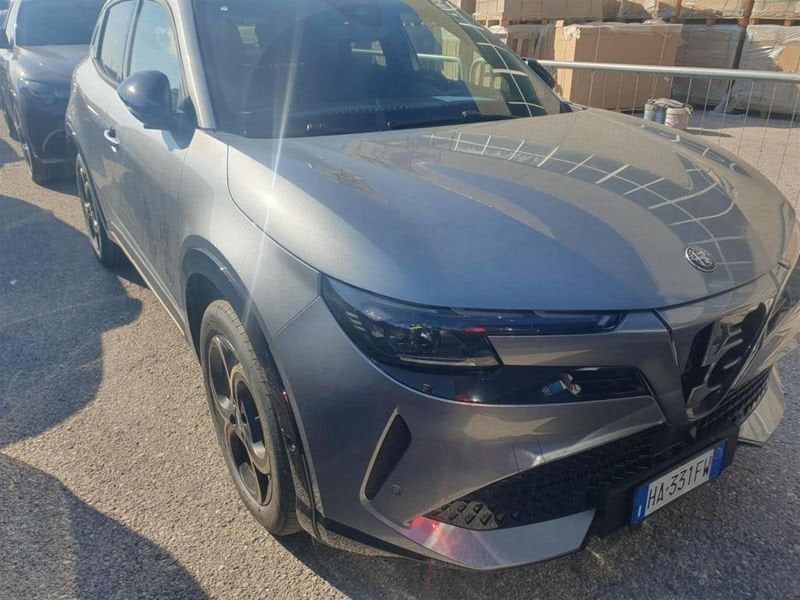 Other Alfa Romeo Junior Junior elettrica Intensa 156cv imagem 2